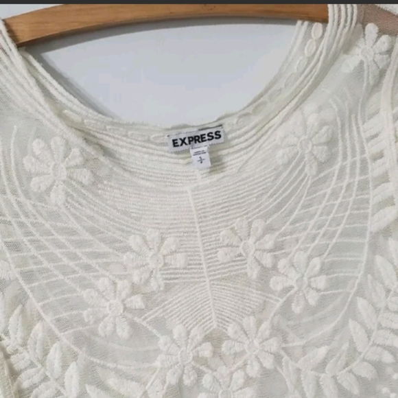 EXPRESS sheer Women's Open Knit top Ivory Crochet Size Small floral - Picture 8 of 8